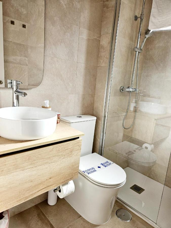 Apartamento Familiar En Triana Sevilha Exterior foto
